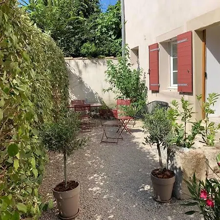 Villa Les Cigales à LʼIsle-sur-la-Sorgue Extérieur photo